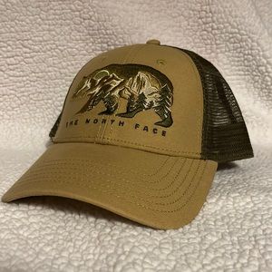The North Face Trucker Hat